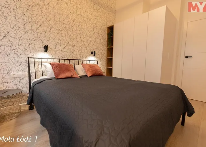 Mye - Kamienica Sienkiewicza * 우치